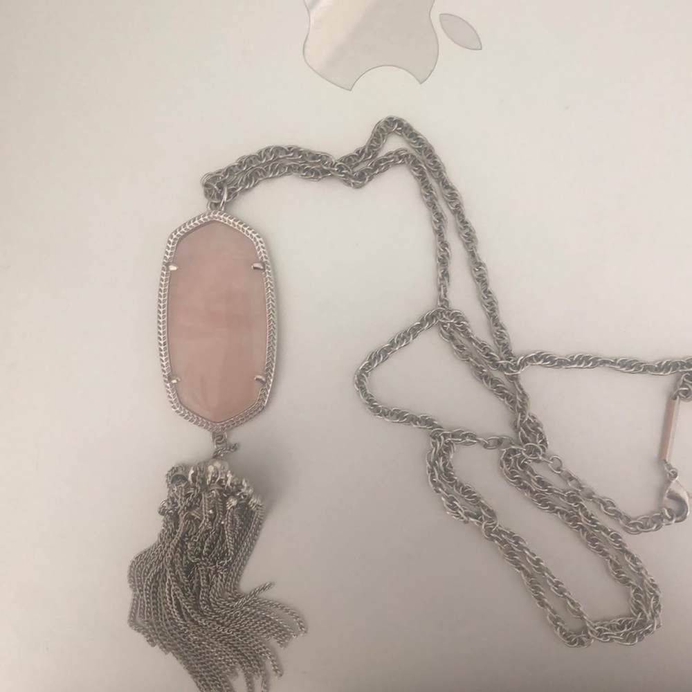 Kendra Scott Rayne necklace in silver/blush